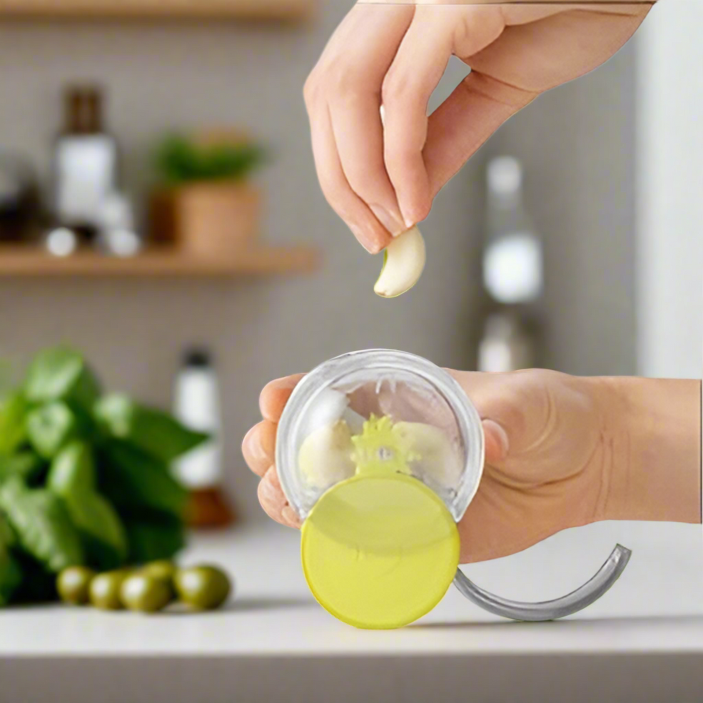 Roll'n Press - Garlic Mincer